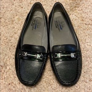 Life stride memorie foam shoe